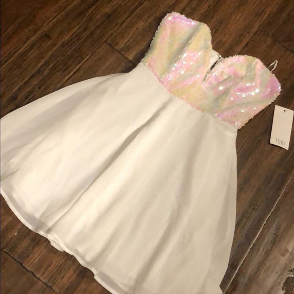 White sequins cocktail dress 👗 xs
